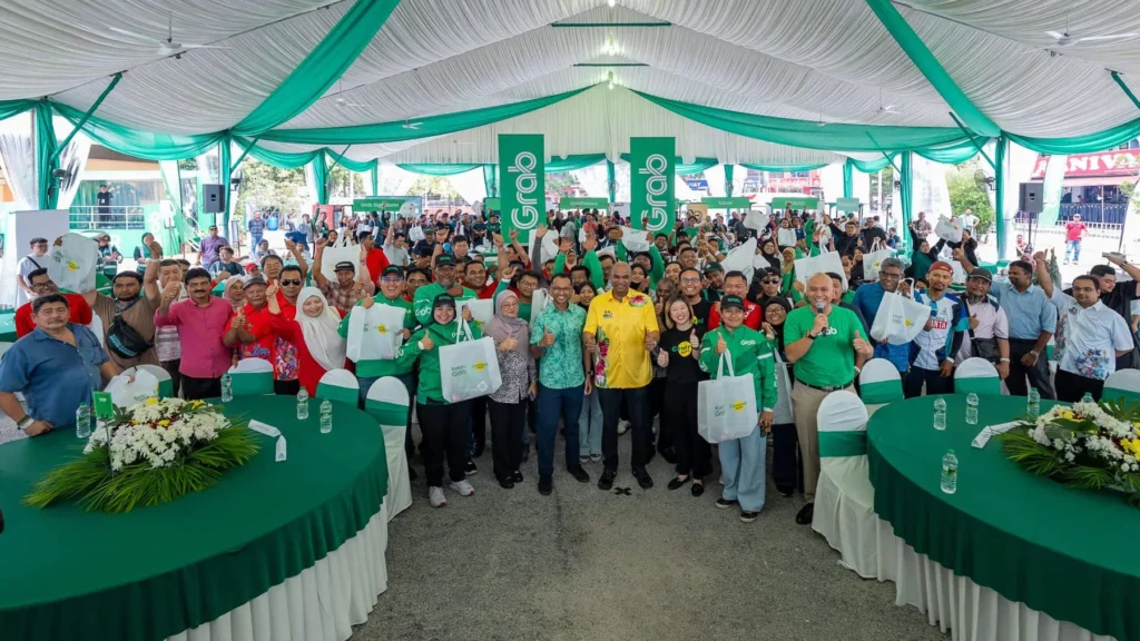 Grab Malaysia於2026年5月舉行夥伴活動的大合照，此圖是資料圖片並非2027年財政預算案公布現場