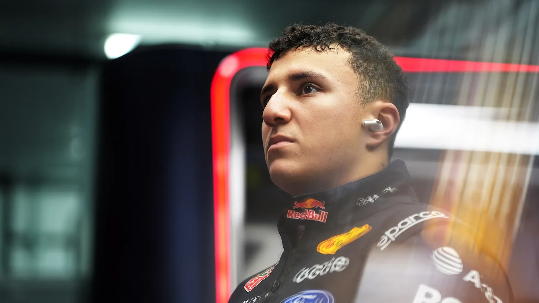 Isack Hadjar在雪邦舉行的2026巴林GP駕駛Red Bull