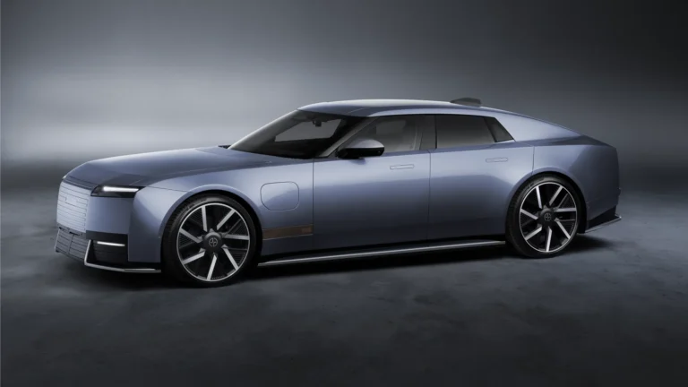 Jaguar Type 01純電四門GT