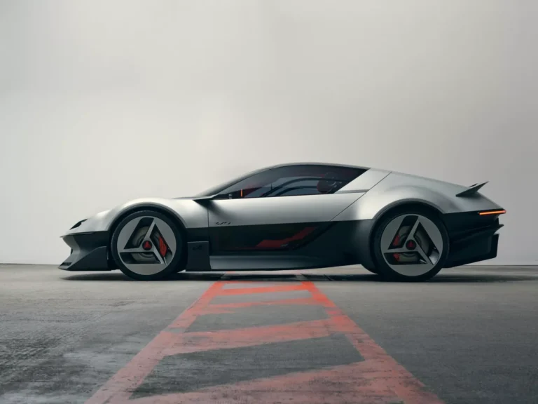 Alpine A310 VISION原廠媒體照片，展示角度1
