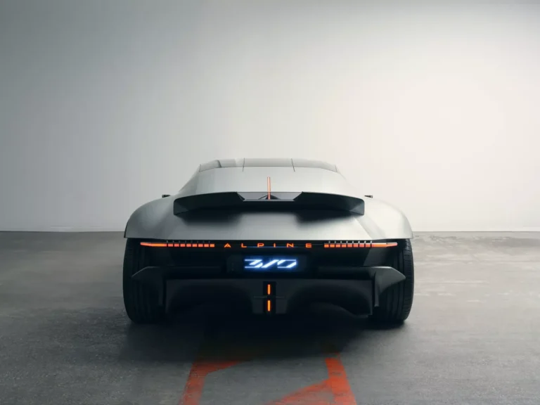 Alpine A310 VISION原廠媒體照片，展示角度9