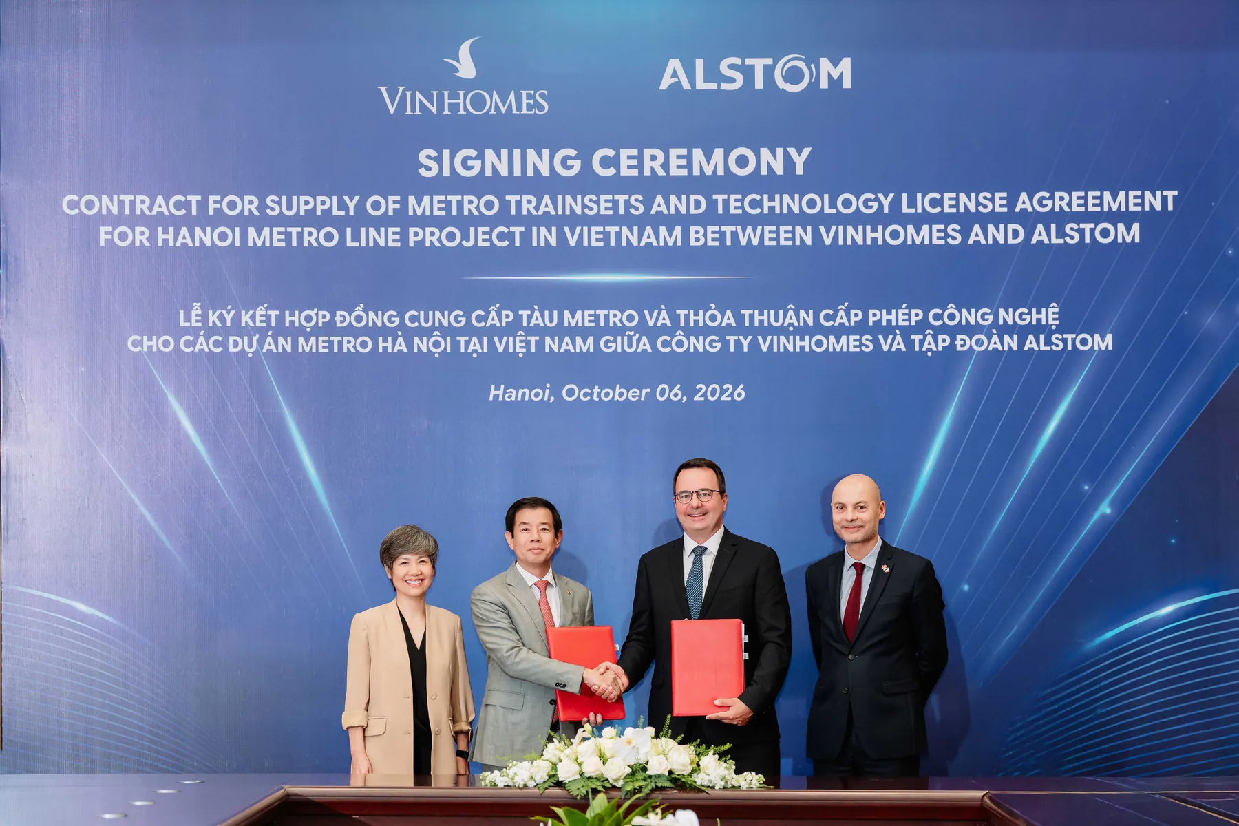 Alstom與Vingroup代表在河內出席地鐵合作簽約儀式