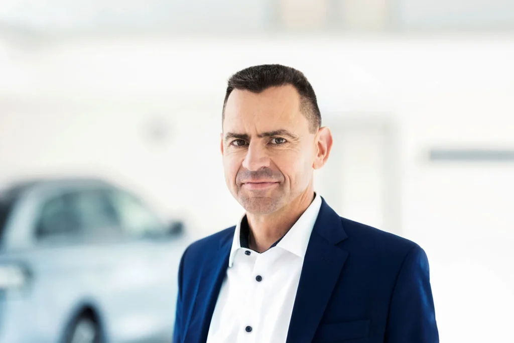 Volkswagen Group銷售主管Martin Sander原廠人物資料照片